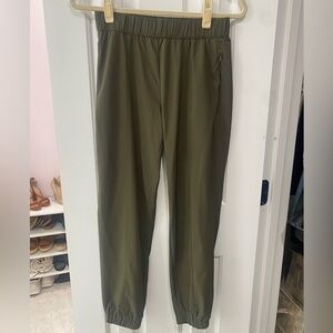 Banana Republic jogger style trousers